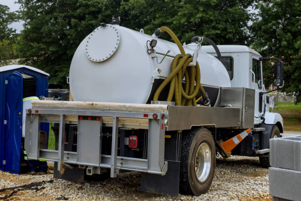 Best Sanitation services for porta potties  in Smithville, TX